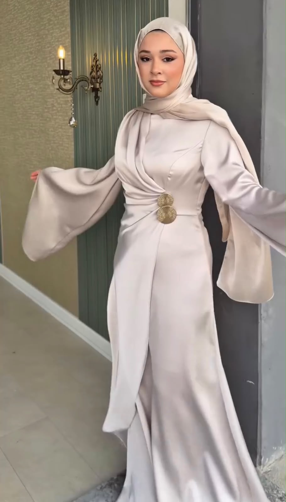 Women Stylish Full Abaya With Scarf