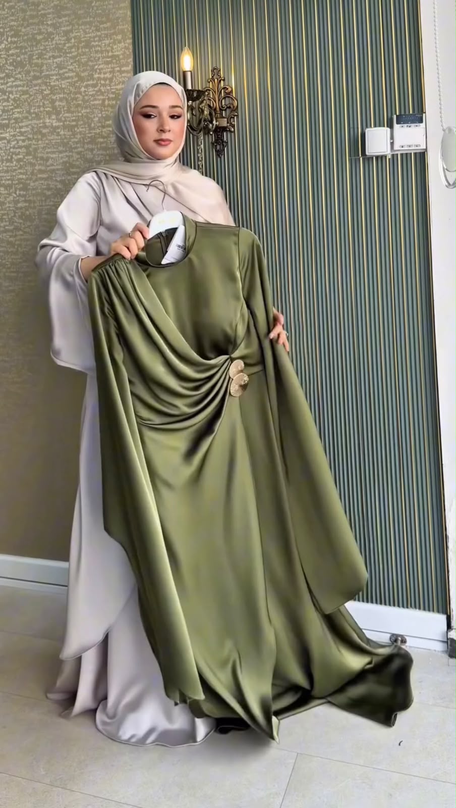 Women Stylish Full Abaya With Scarf