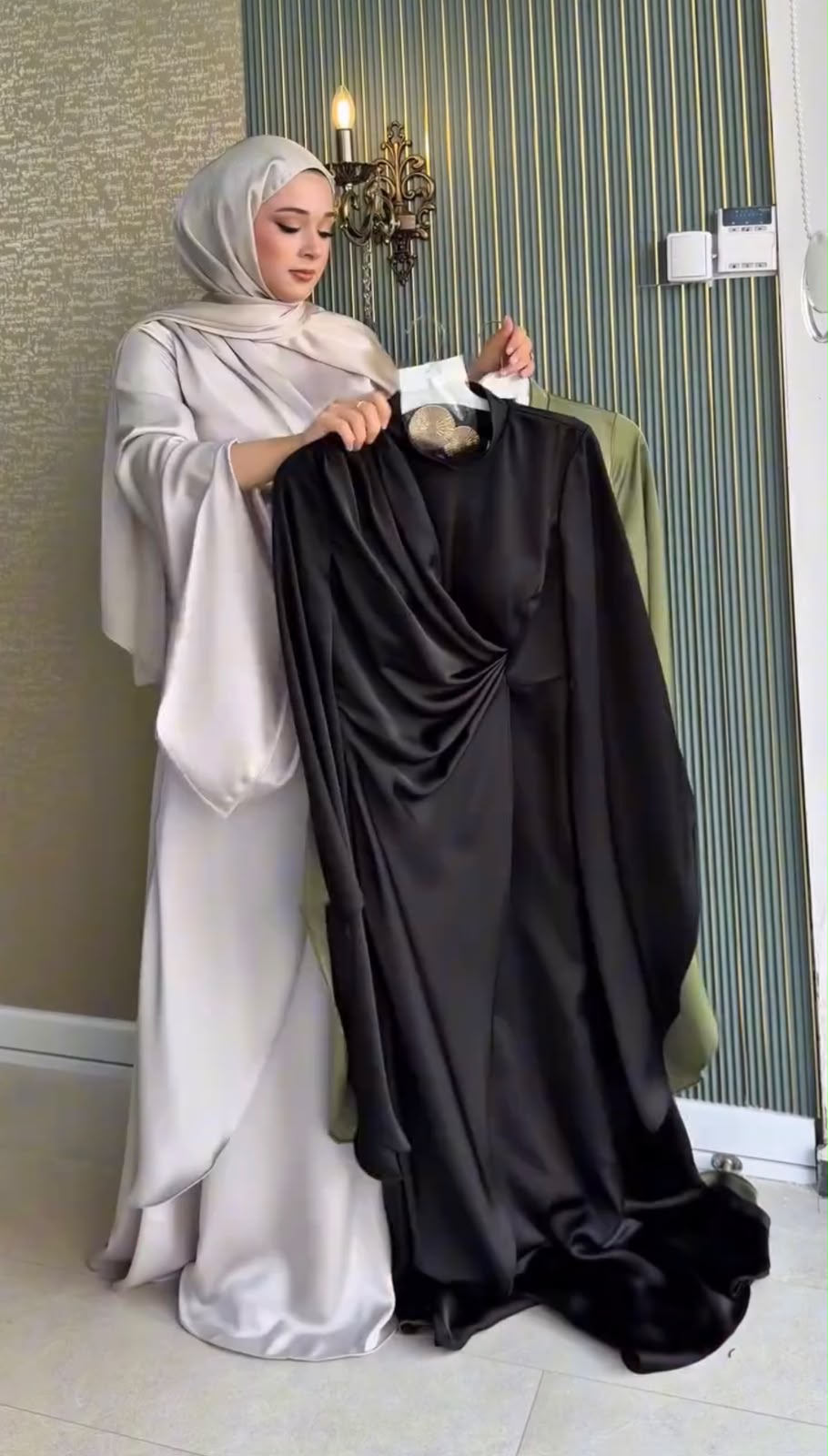 Women Stylish Full Abaya With Scarf