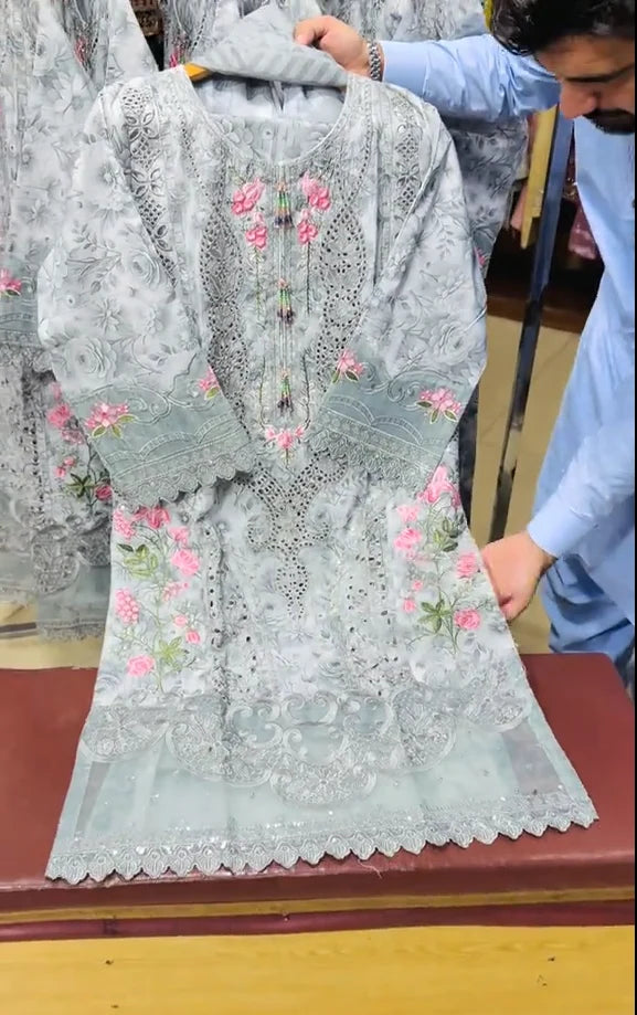Women Embroidered 3 Pc Stitched